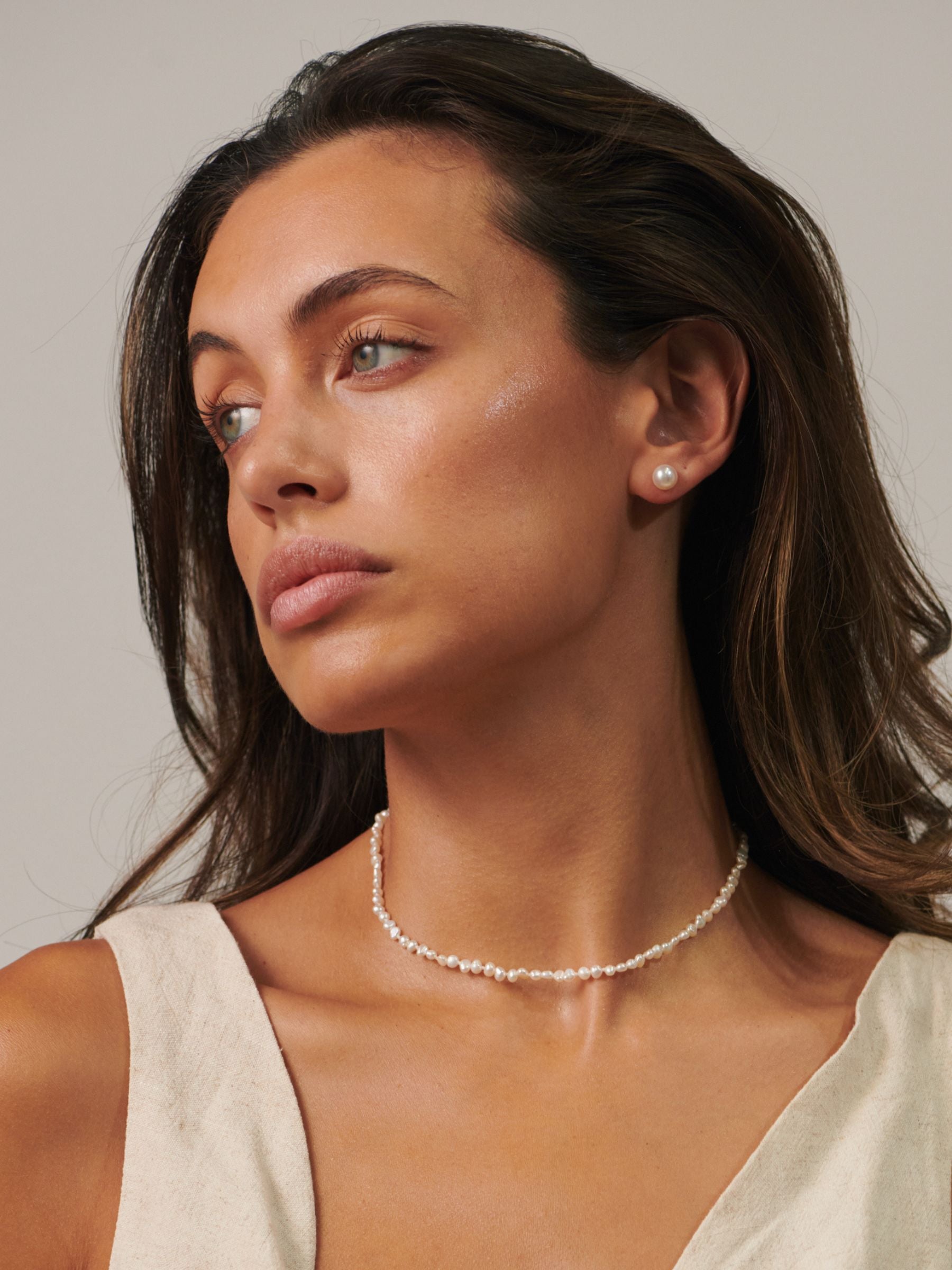 Medium Pearl Stud Earrings