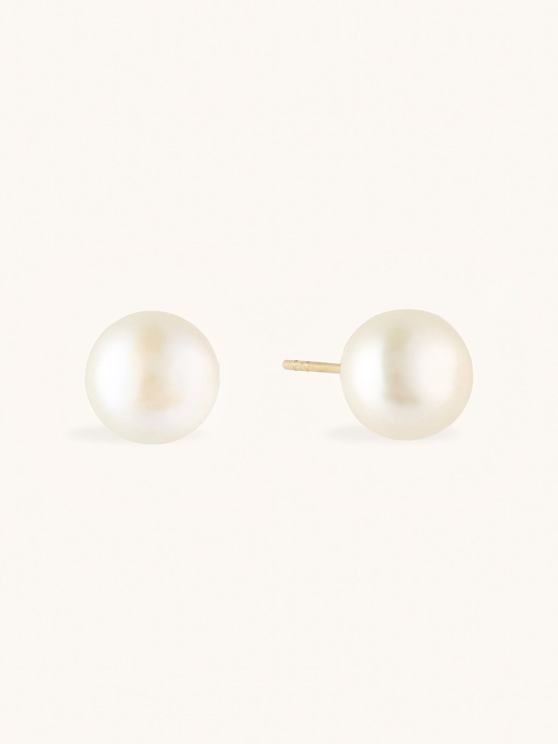 Medium White Pearl Stud Earrings