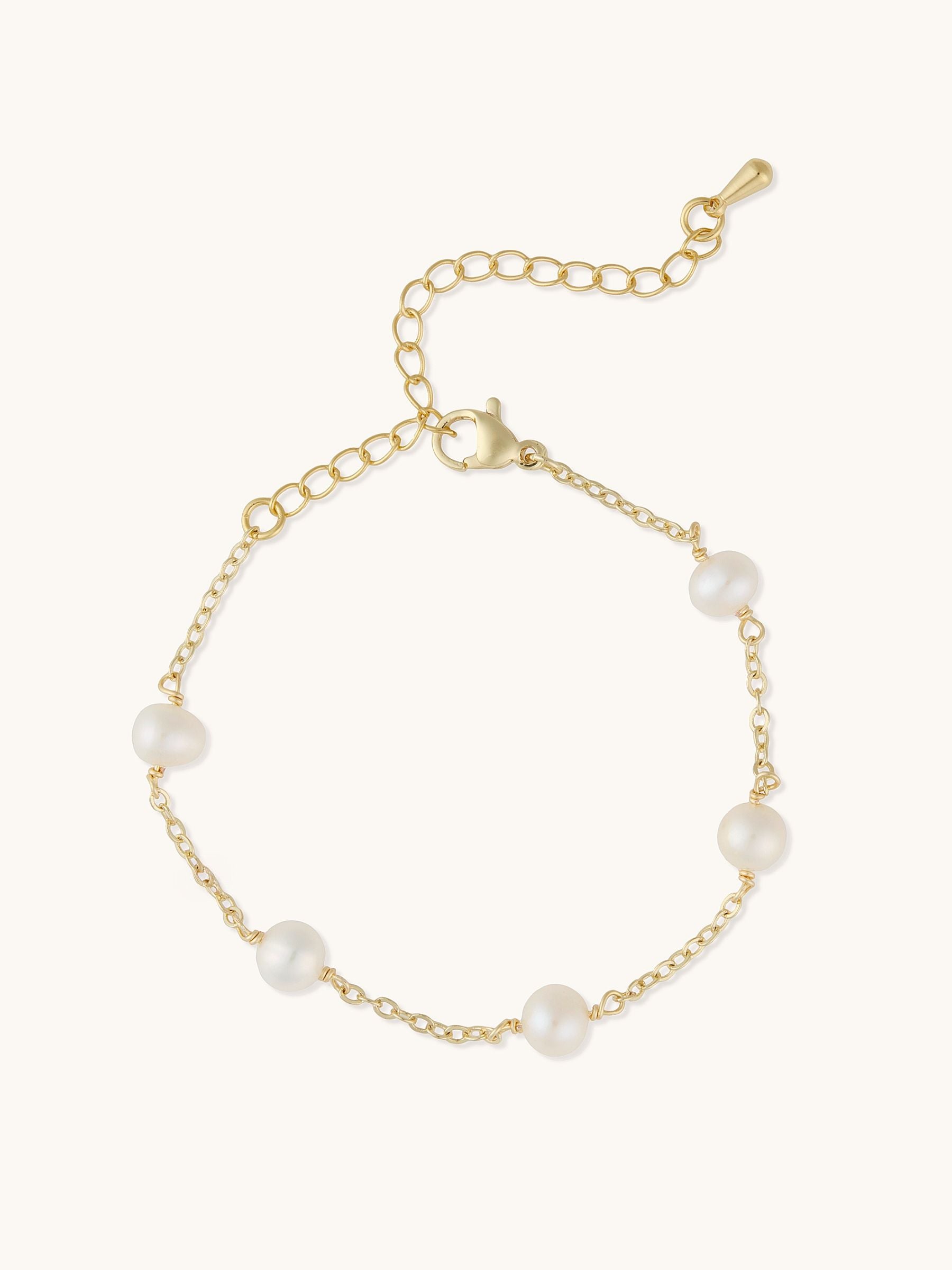 Five Pearl Gold Bracelet