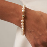 White Pearl Strand Bracelet Gold