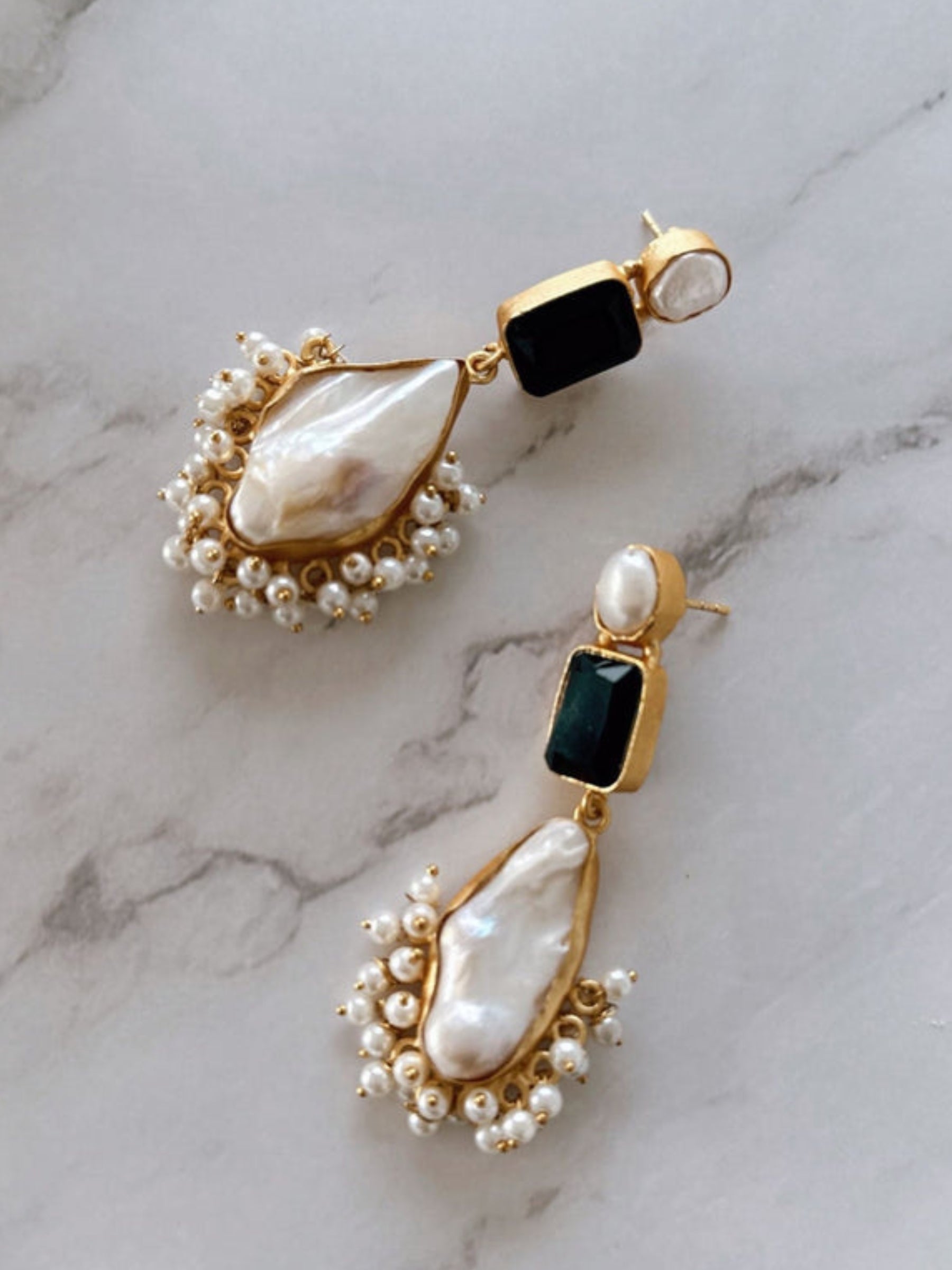 Black Glass Large Pearl Drop earrings