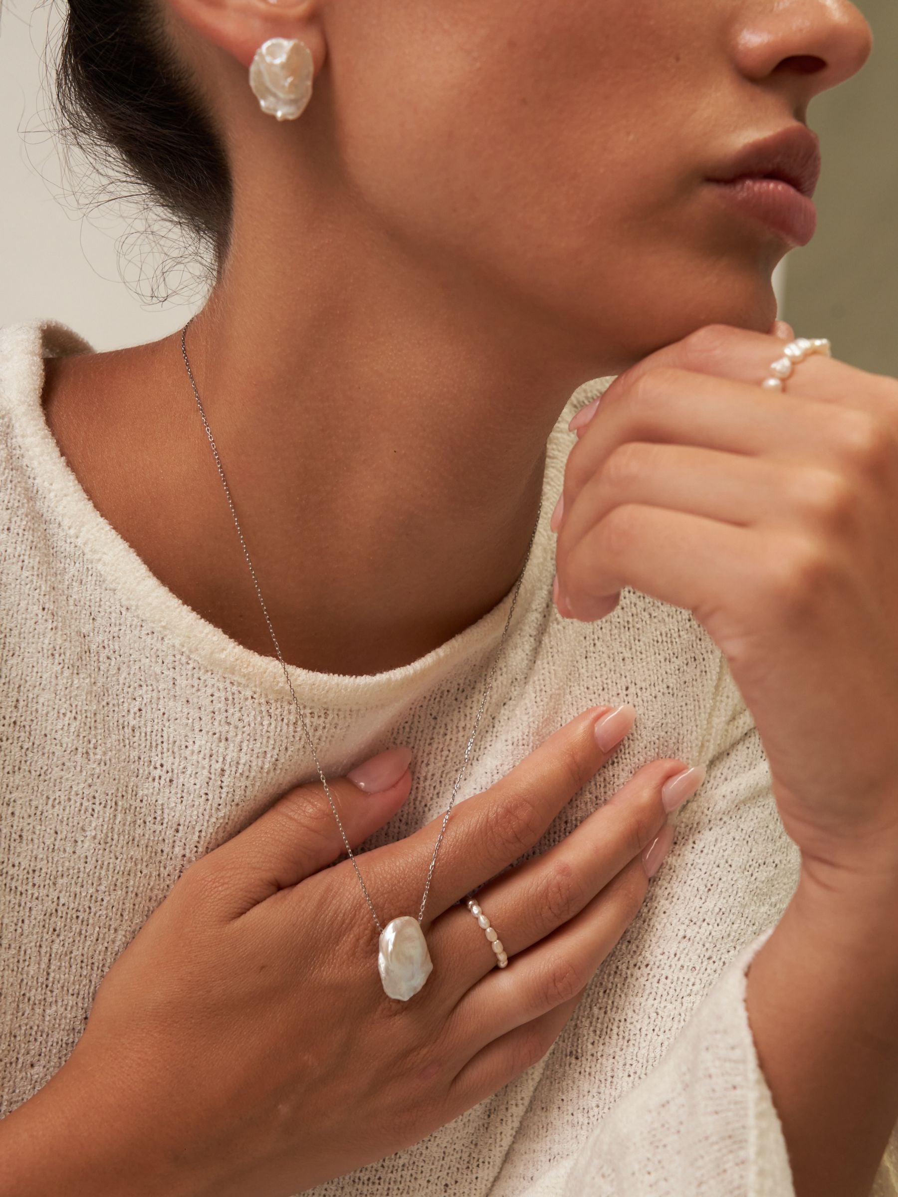 Keshi Pearl Pendant Necklace 