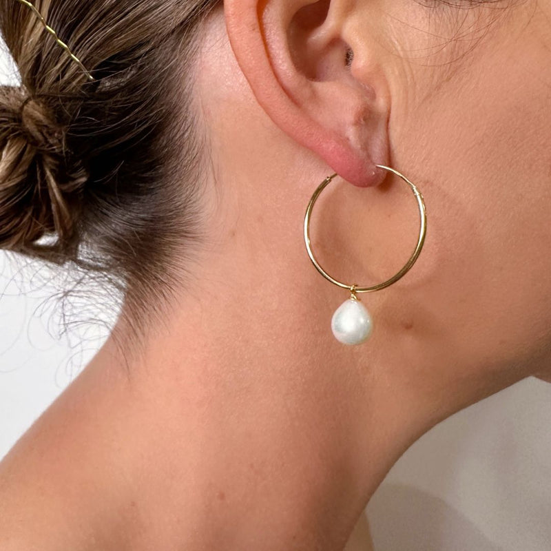 Emily | Large Single Pearl Hoops | 14k Gold