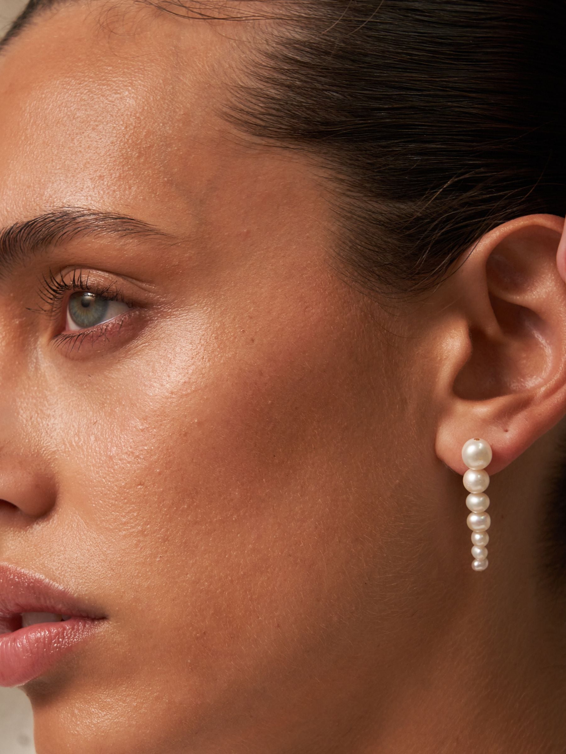 Seven White Pearl Drop Earrings