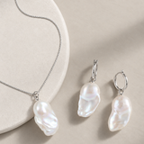 The Willow Pearl Set