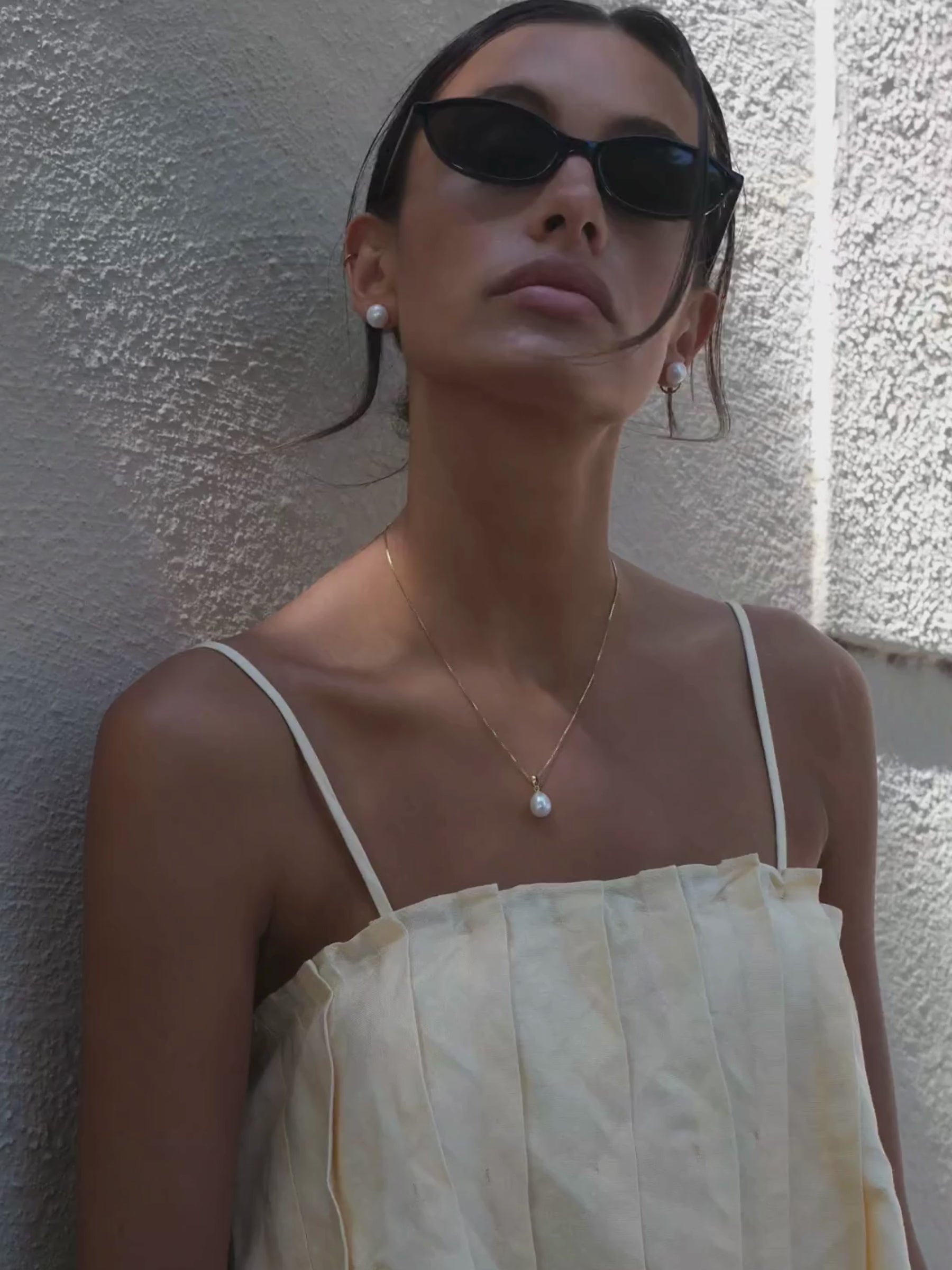 Adjustable Pearl Pendant Necklace