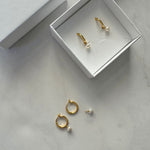  PEARL HOOP EARRINGS GOLD