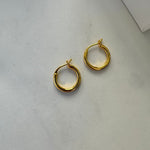  PEARL HOOP EARRINGS GOLD