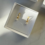  PEARL HOOP EARRINGS GOLD