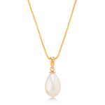 Anna Necklace on a white background. A Gold vermeil chain with a freshwater teardrop pearl