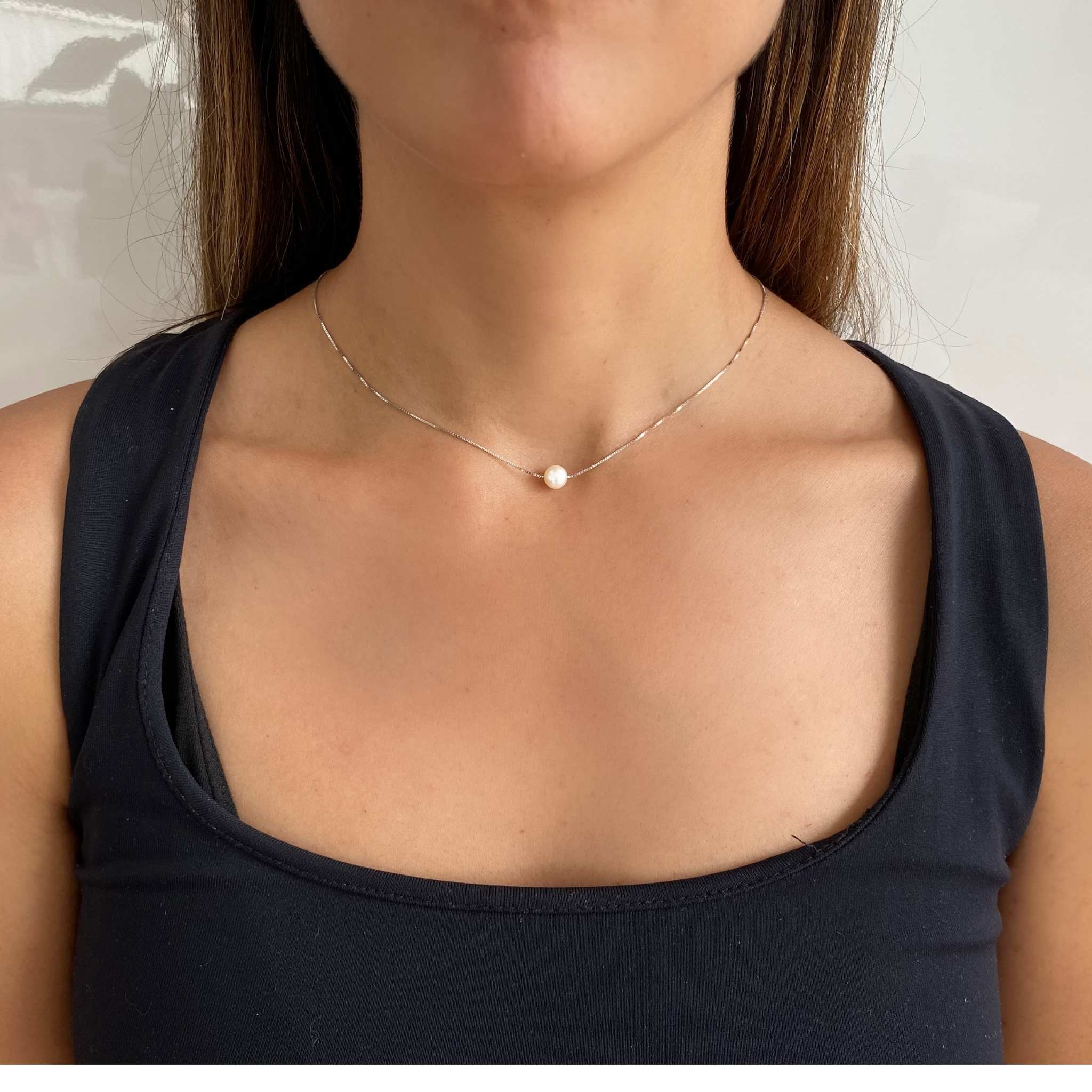 Single Pearl Choker Necklace